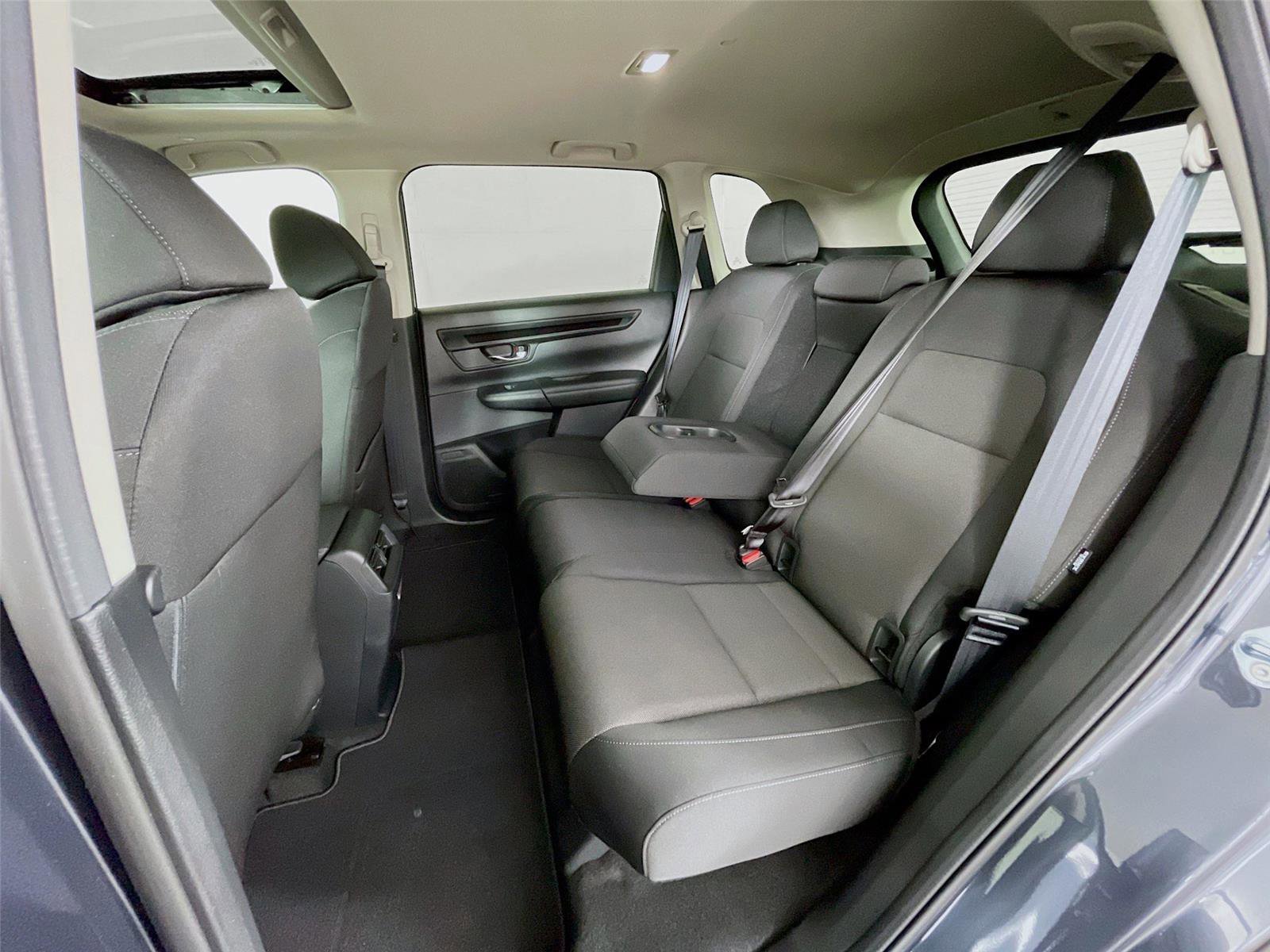 Used 2025 Honda CR-V EX image 29