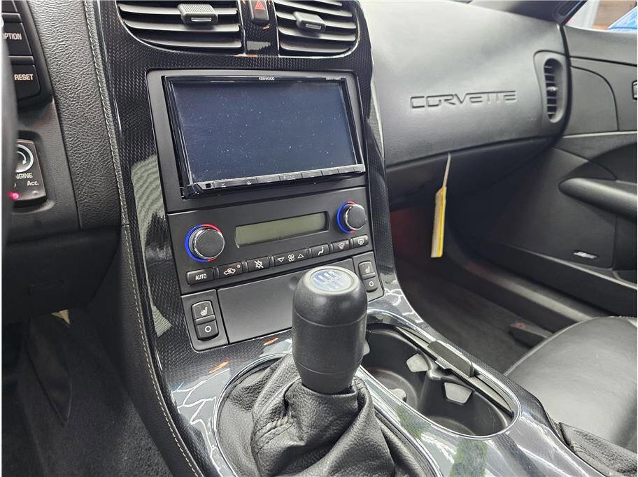 Used 2008 Chevrolet Corvette Z06 w/ Preferred Equipment Group RWD image 12