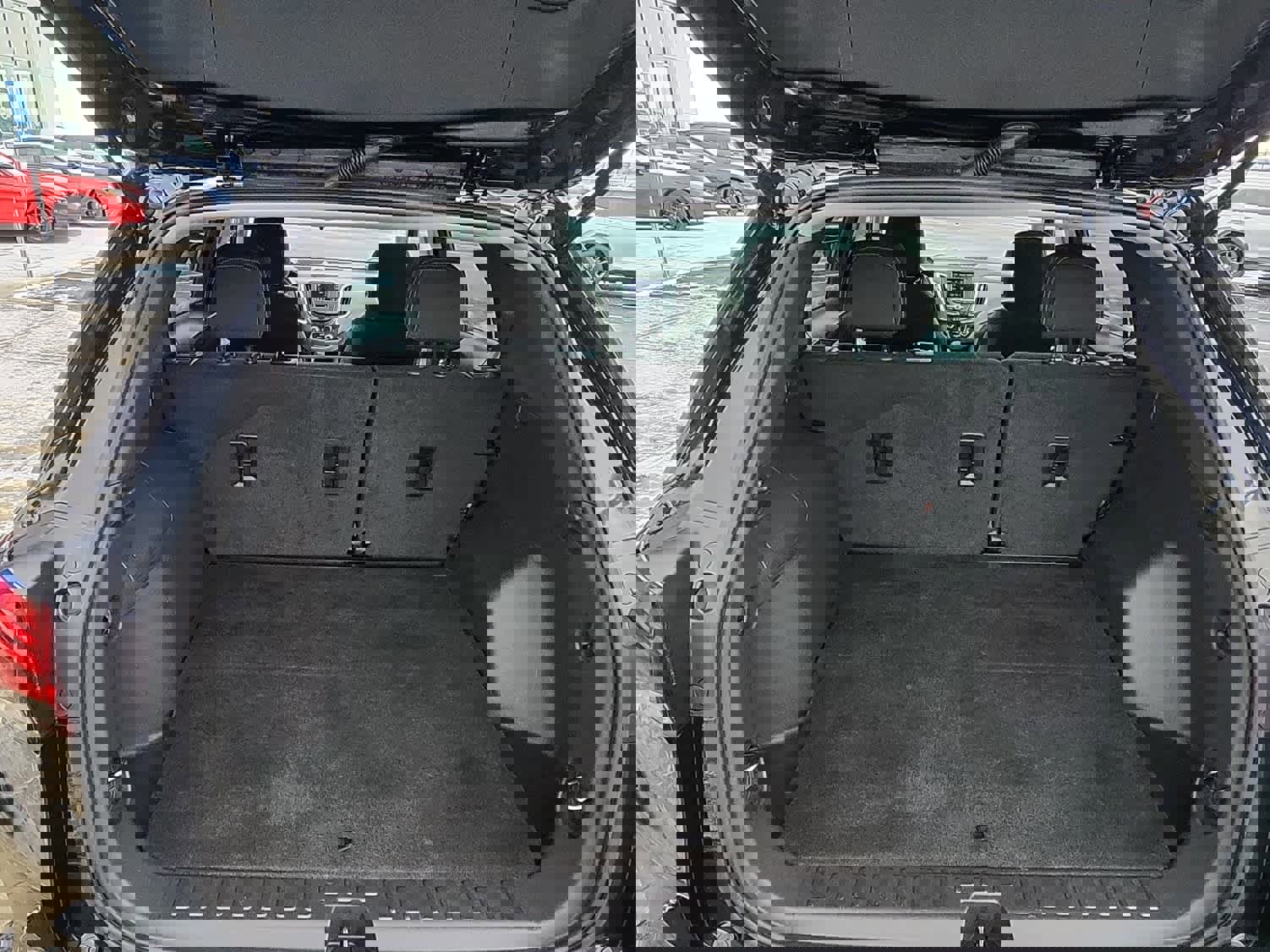 Used 2023 Chevrolet Equinox LS w/ LS Convenience Package image 13