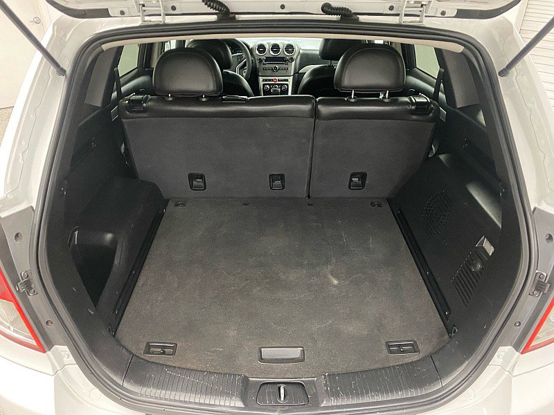 Used 2012 Chevrolet Captiva Sport LTZ image 12