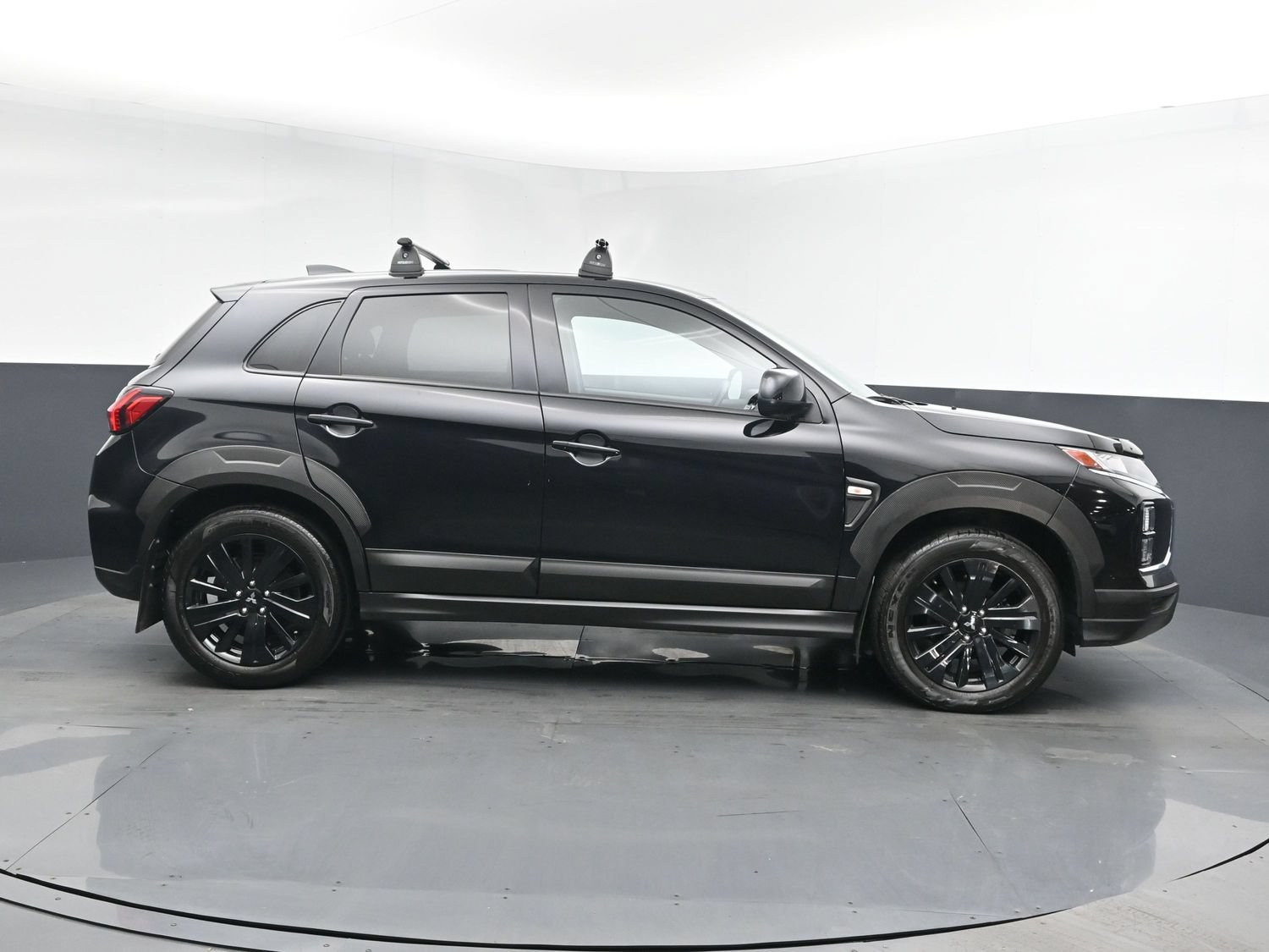 Used 2024 Mitsubishi Outlander Sport AWD image 3