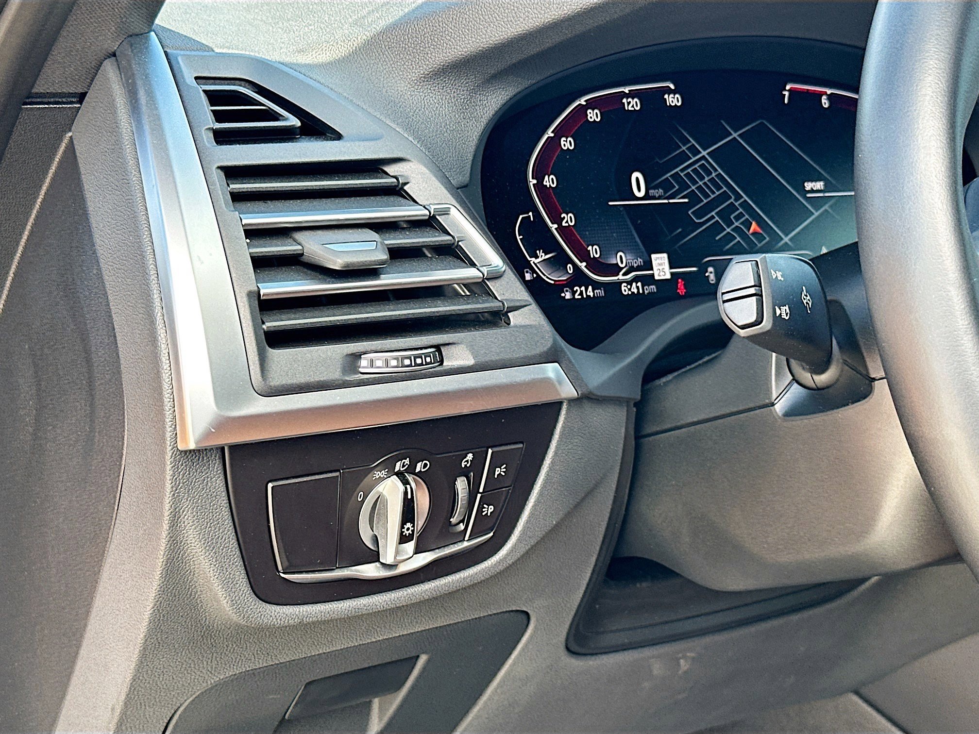 Used 2023 BMW X3 sDrive30i w/ Convenience Package w/ZPA image 10