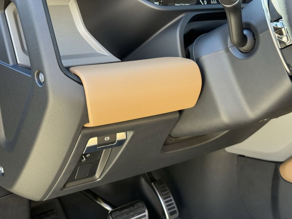 New 2026 Land Rover Defender 130 V8 image 17