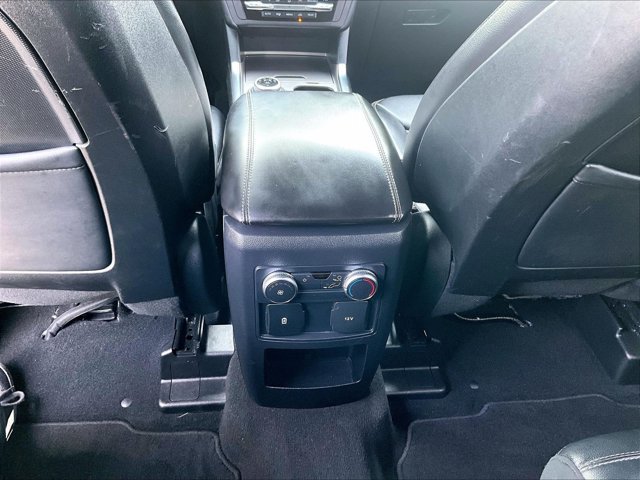 Used 2020 Ford Explorer XLT w/ Equipment Group 202A RWD image 25