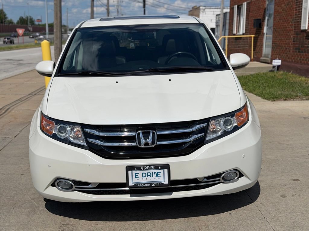 Used 2017 Honda Odyssey Touring image 2