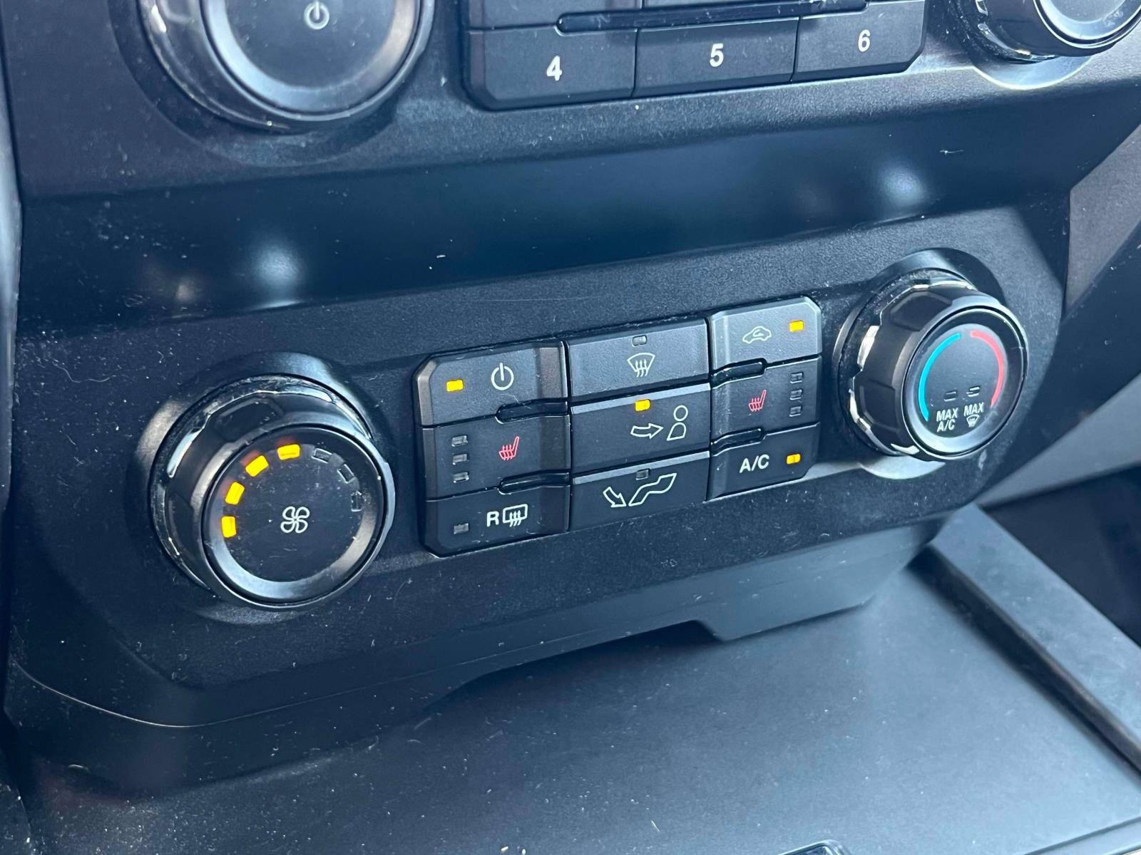 Used 2020 Ford F150 XLT w/ Equipment Group 302A Luxury AWD/4WD image 14