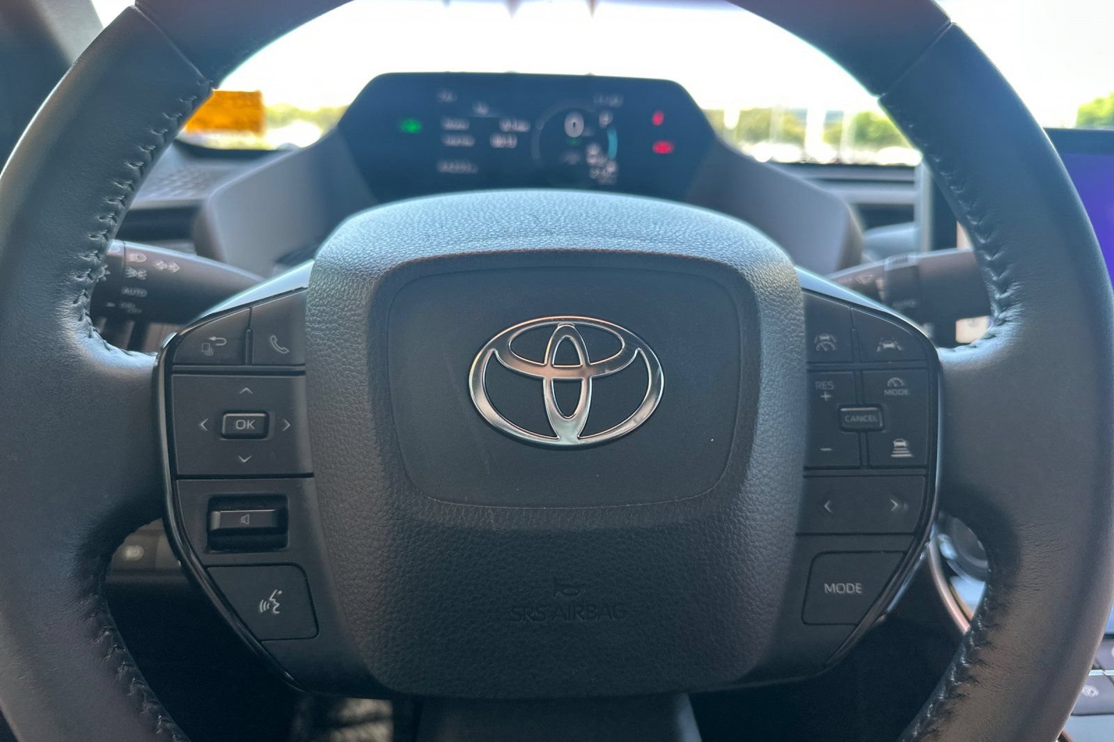 Certified 2023 Toyota bZ4X FWD image 27