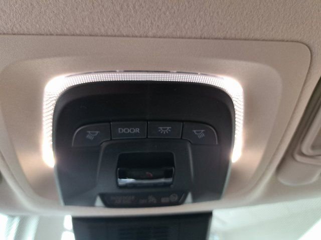 Used 2026 Toyota Corolla LE image 19