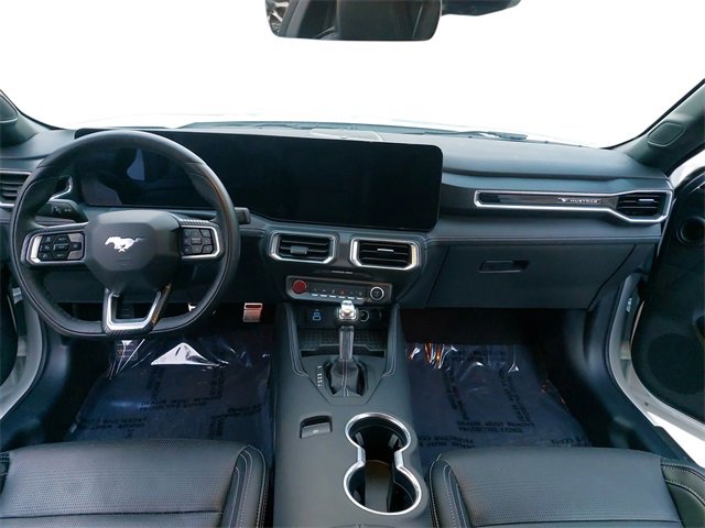 Used 2024 Ford Mustang Premium image 9