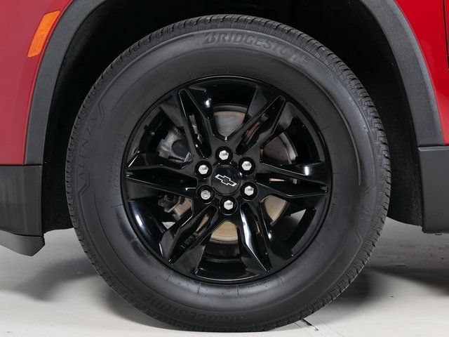 Used 2023 Chevrolet Traverse LT w/ Midnight/Sport Edition AWD/4WD image 35