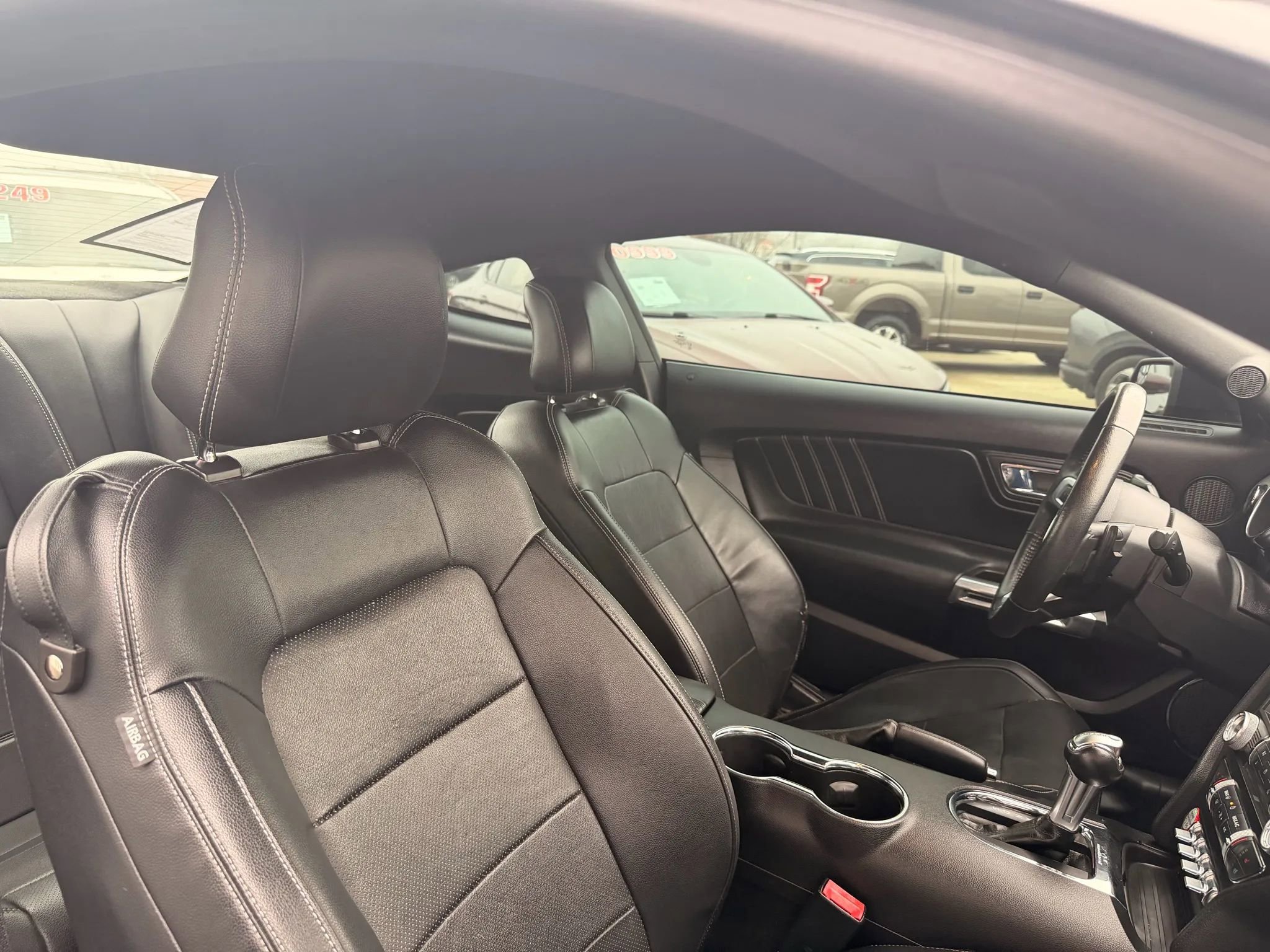 Used 2015 Ford Mustang GT Premium image 26