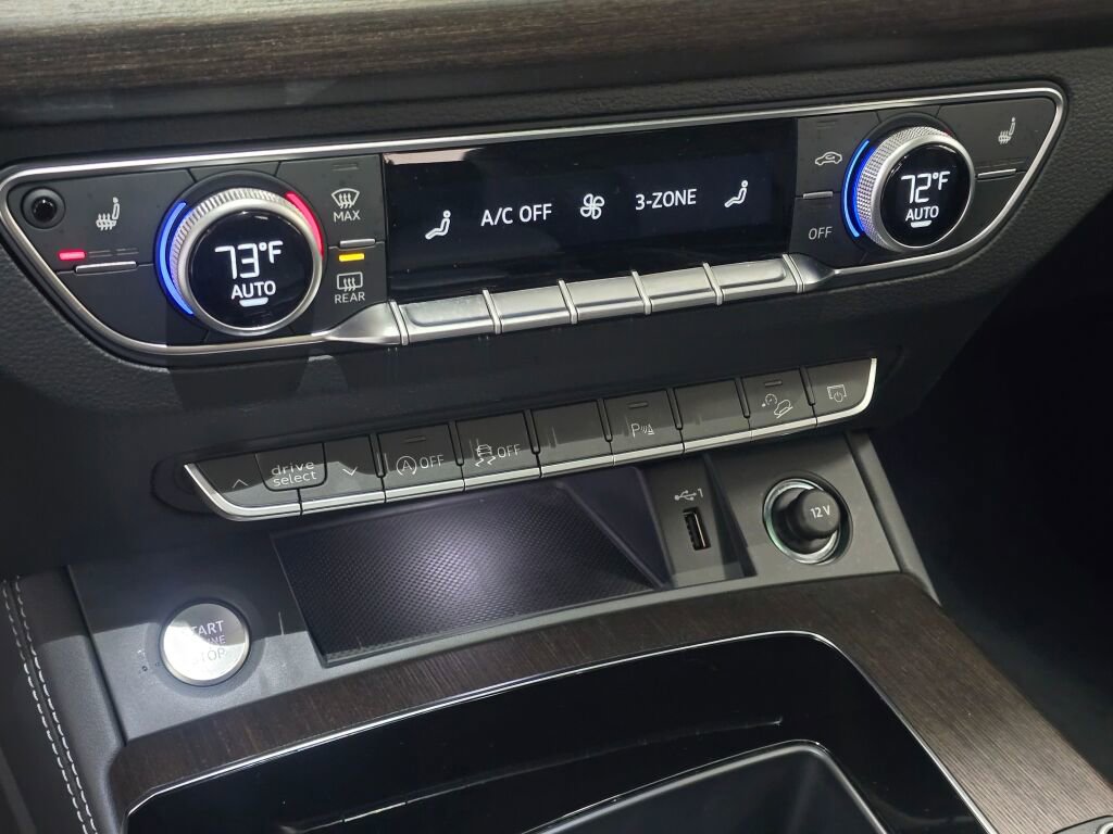 Certified 2025 Audi Q5 2.0T Premium Plus image 16