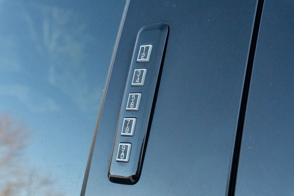 Used 2019 Ford F150 XLT w/ Equipment Group 302A Luxury image 18