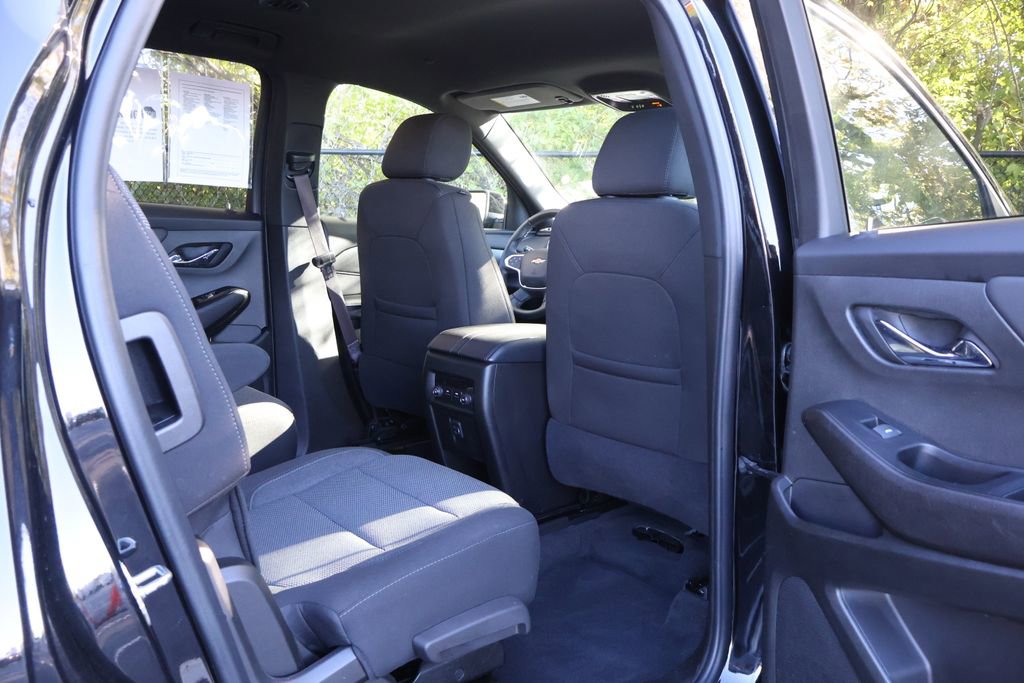 Certified 2023 Chevrolet Traverse LT image 48