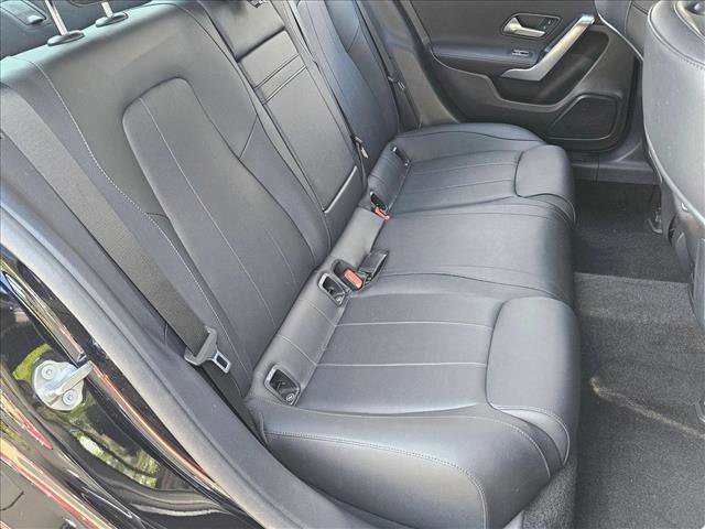 Used 2022 Mercedes-Benz A 220 image 18