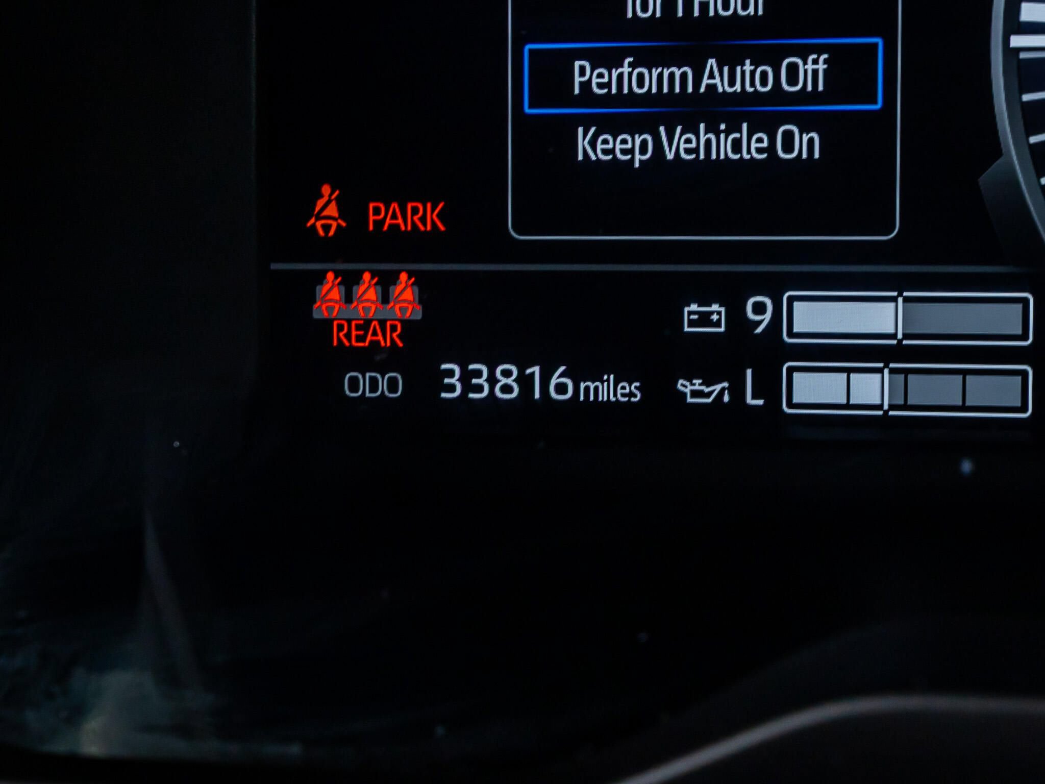 Used 2024 Toyota Tundra Platinum w/ TRD Off-Road Package AWD/4WD image 19