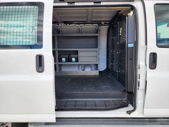 Used 2019 Chevrolet Express 2500 w/ Driver Convenience Package image 26