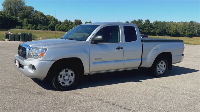 Used 2011 Toyota Tacoma 2WD Access Cab image 4