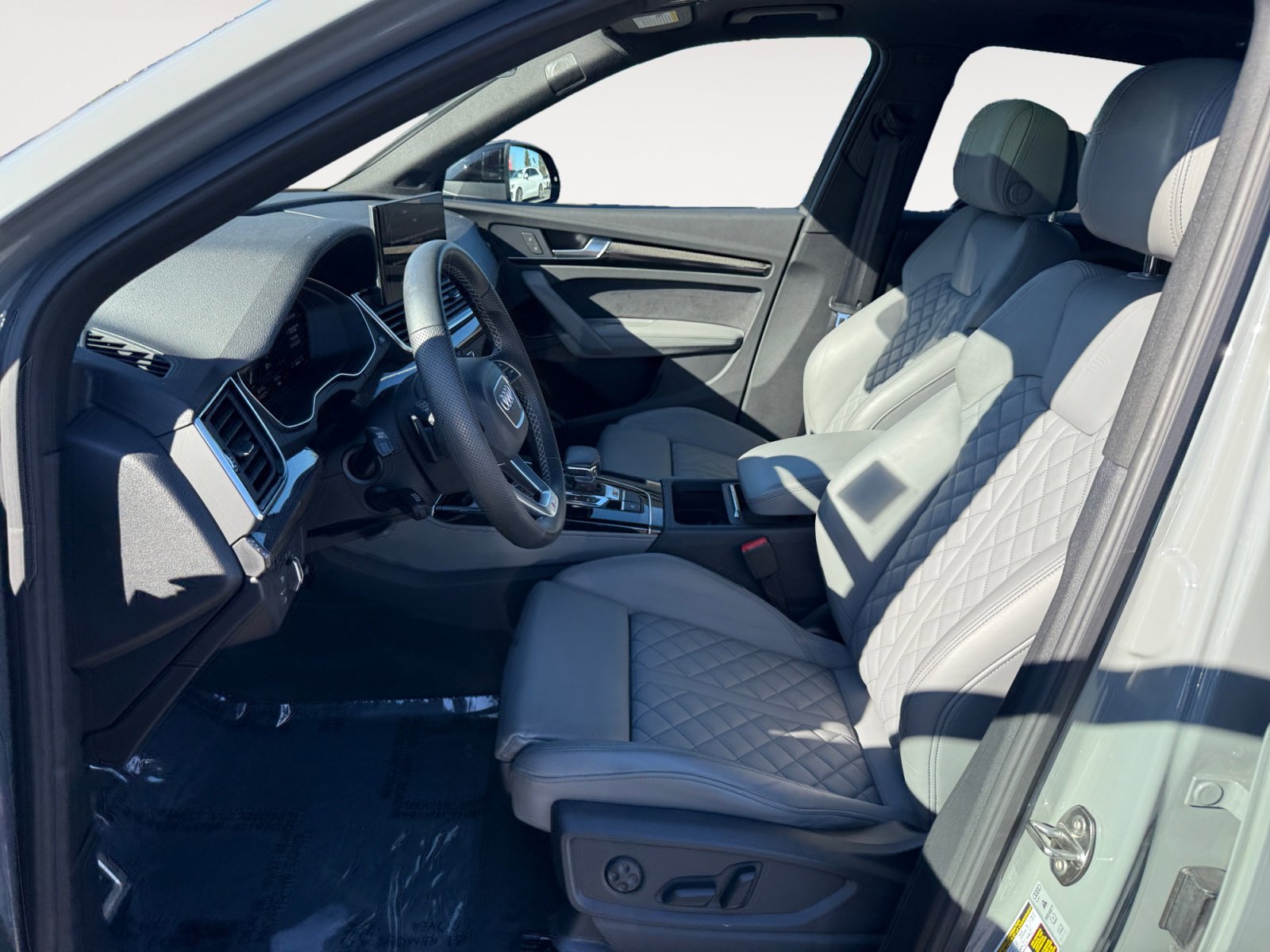 Used 2022 Audi SQ5 Premium Plus image 10