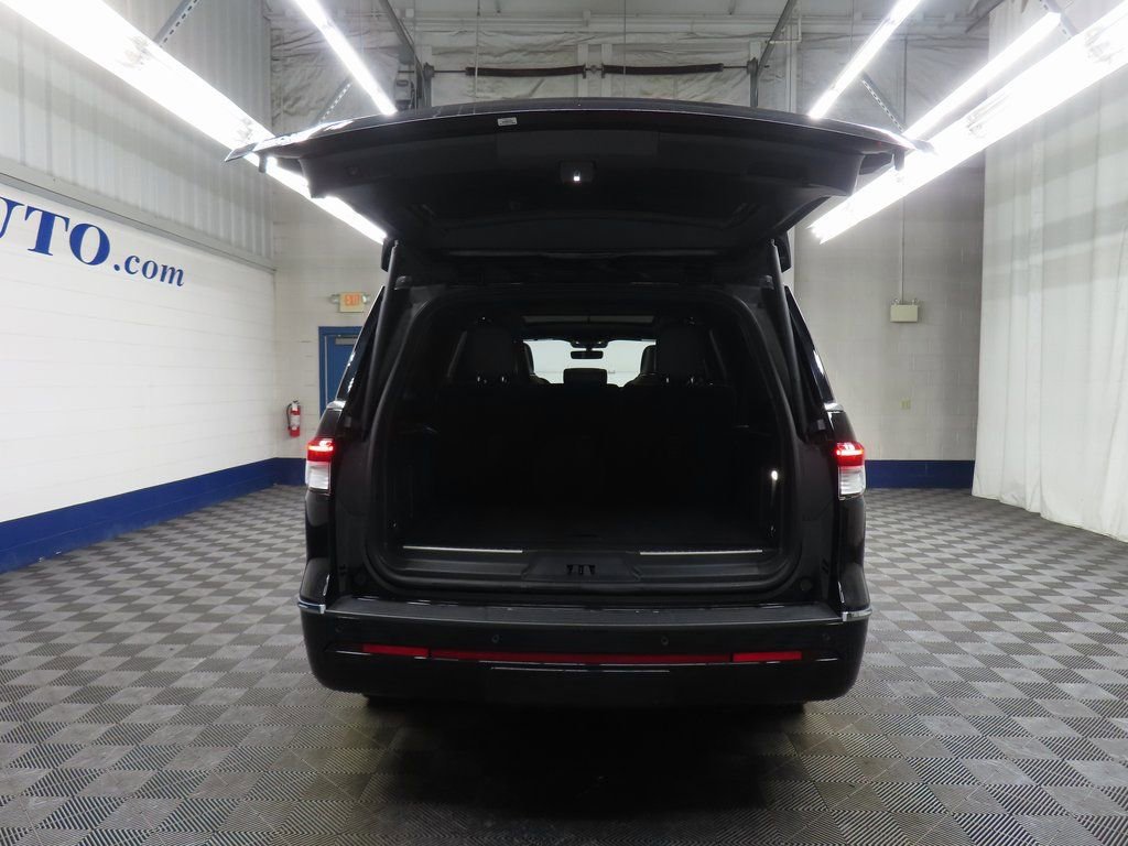 Used 2024 Lincoln Navigator L Reserve w/ Equipment Group 201A image 35