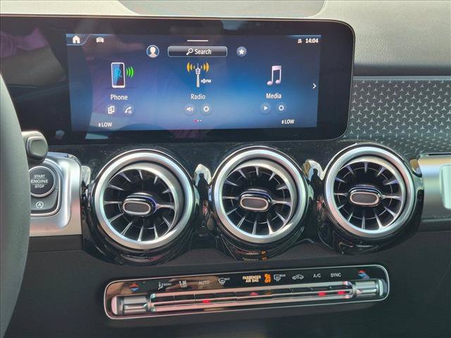 New 2026 Mercedes-Benz GLB 250 image 11
