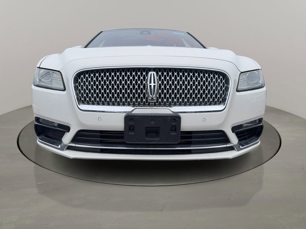 Used 2018 Lincoln Continental Reserve AWD/4WD image 2