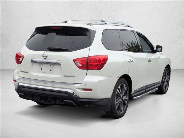 Used 2019 Nissan Pathfinder Platinum w/ Cargo Package image 5