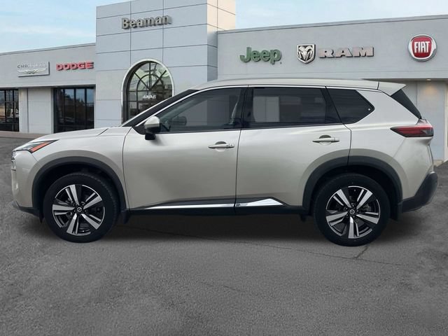 Used 2021 Nissan Rogue SL w/ Premium Package FWD image 4