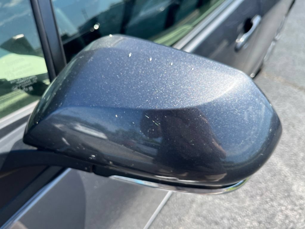 Used 2021 Toyota Prius XLE AWD/4WD image 15