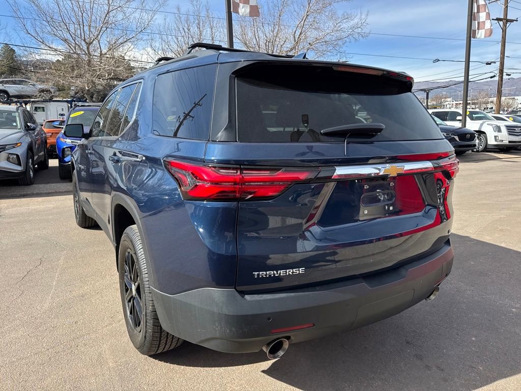 Used 2022 Chevrolet Traverse LT FWD image 14