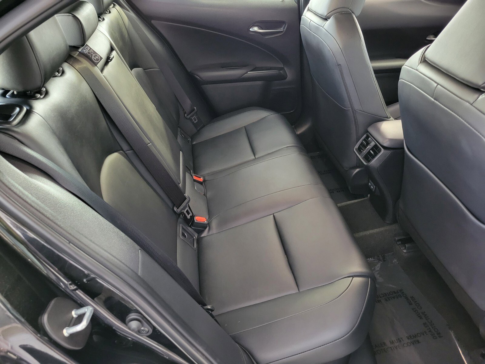 Certified 2025 Lexus UX 300h FWD w/ Accessory Package (Z2) image 16