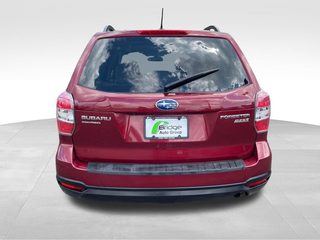 Used 2015 Subaru Forester 2.5i Premium w/ All-Weather Package image 7