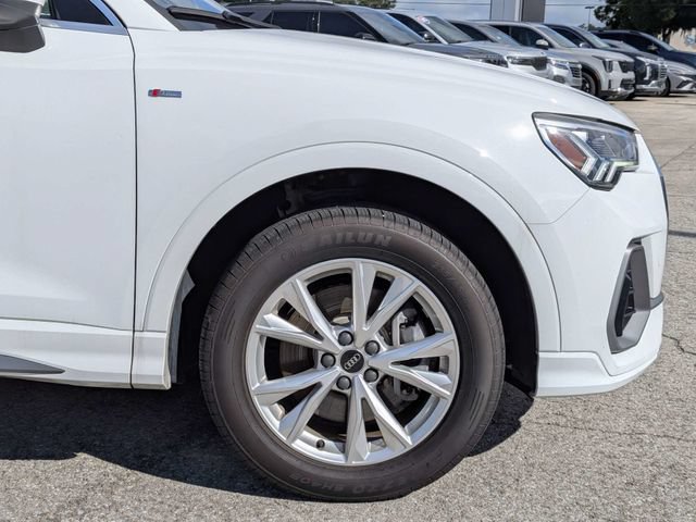 Used 2024 Audi Q3 2.0T Premium AWD/4WD image 11