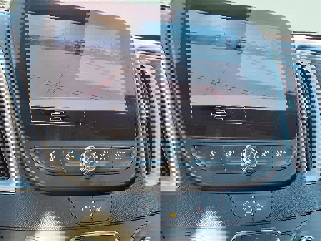 Used 2024 Chevrolet Malibu LS image 16