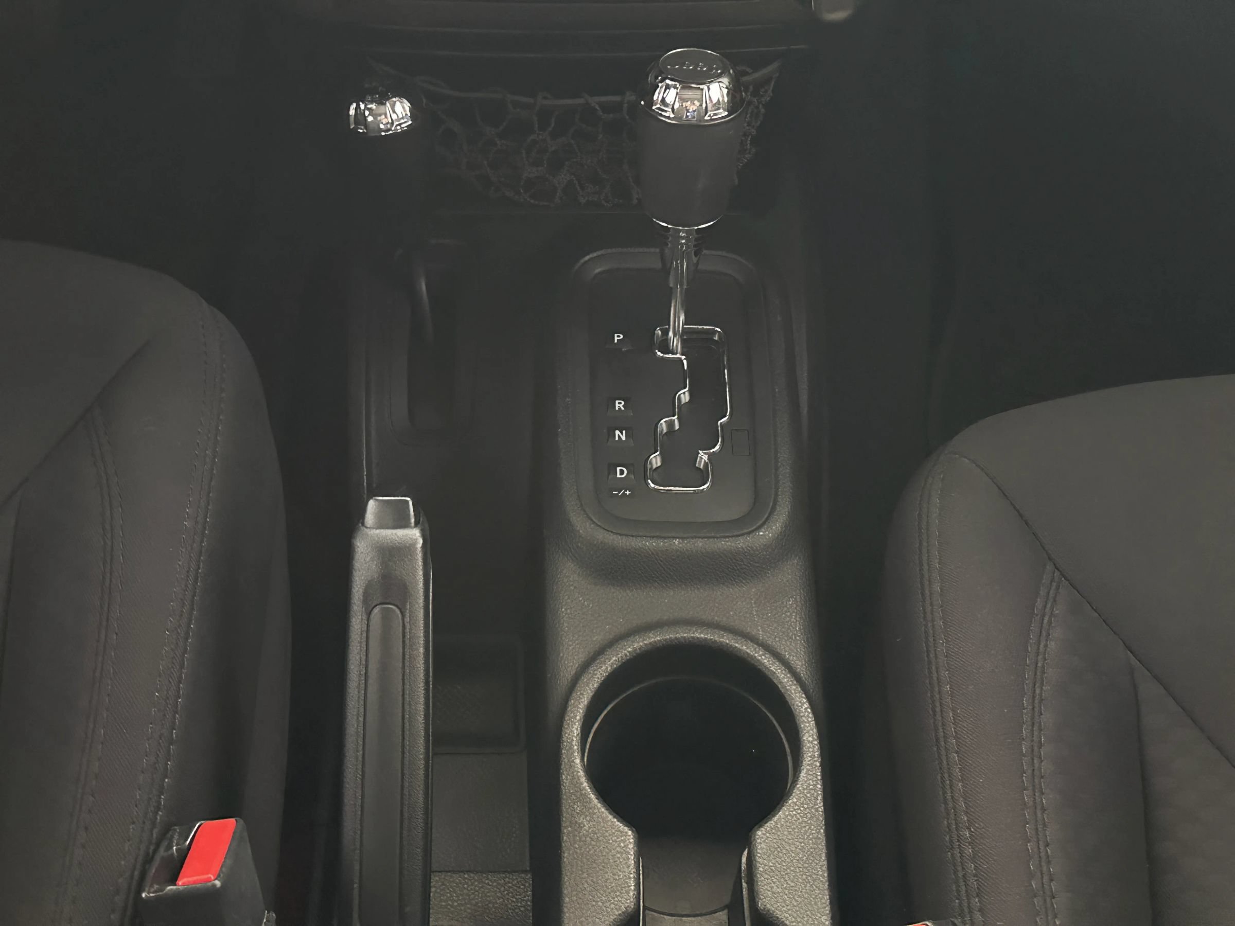 Used 2013 Jeep Wrangler Sport w/ Connectivity Group AWD/4WD image 24