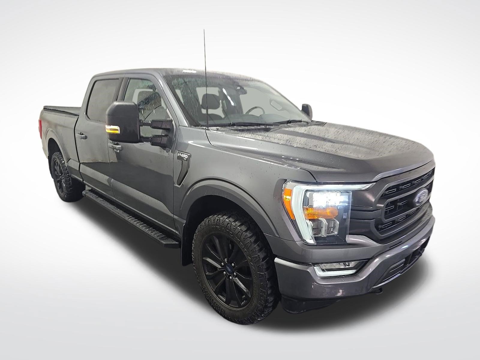 Used 2022 Ford F150 XLT w/ Equipment Group 302A High AWD/4WD image 3