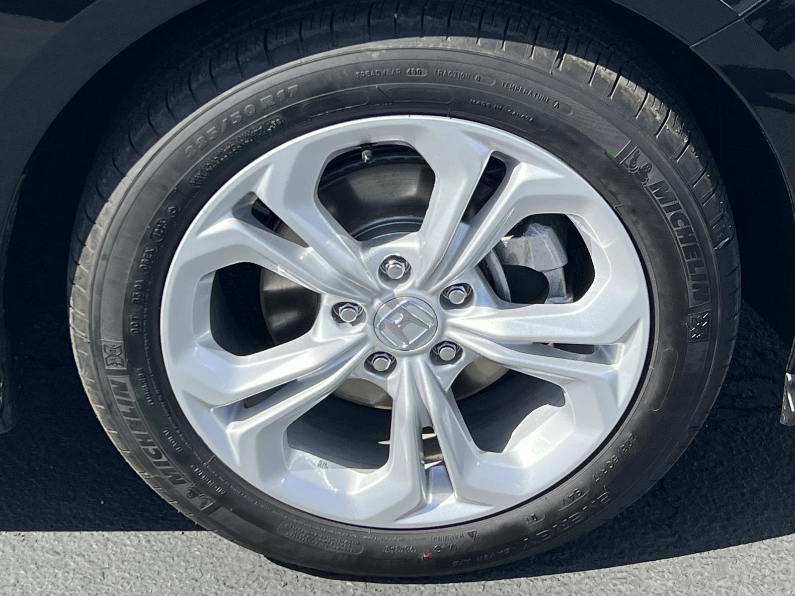 Certified 2025 Honda Accord LX image 26