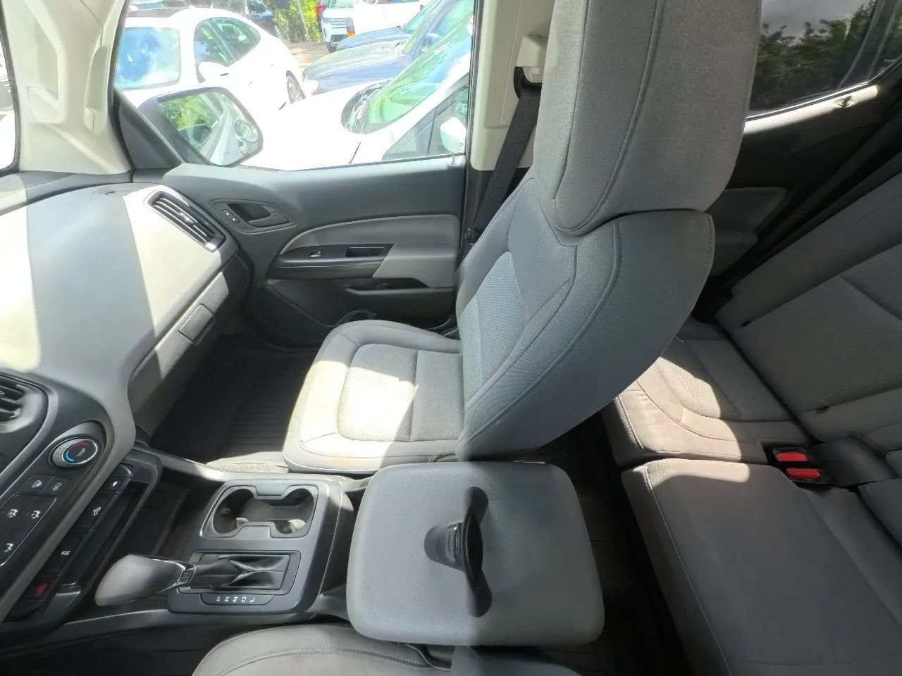 Used 2022 Chevrolet Colorado W/T w/ WT Convenience Package RWD image 26
