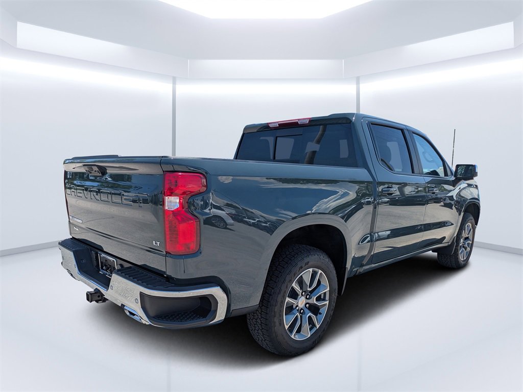 New 2026 Chevrolet Silverado 1500 LT image 3
