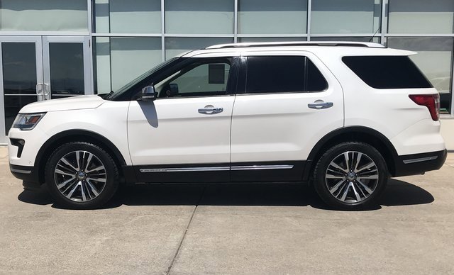 Used 2019 Ford Explorer Platinum image 4