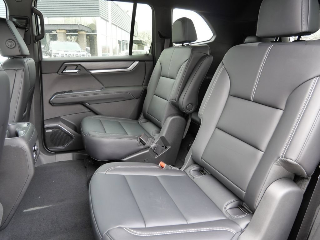 New 2026 GMC Acadia Elevation w/ Black Edition AWD/4WD image 34
