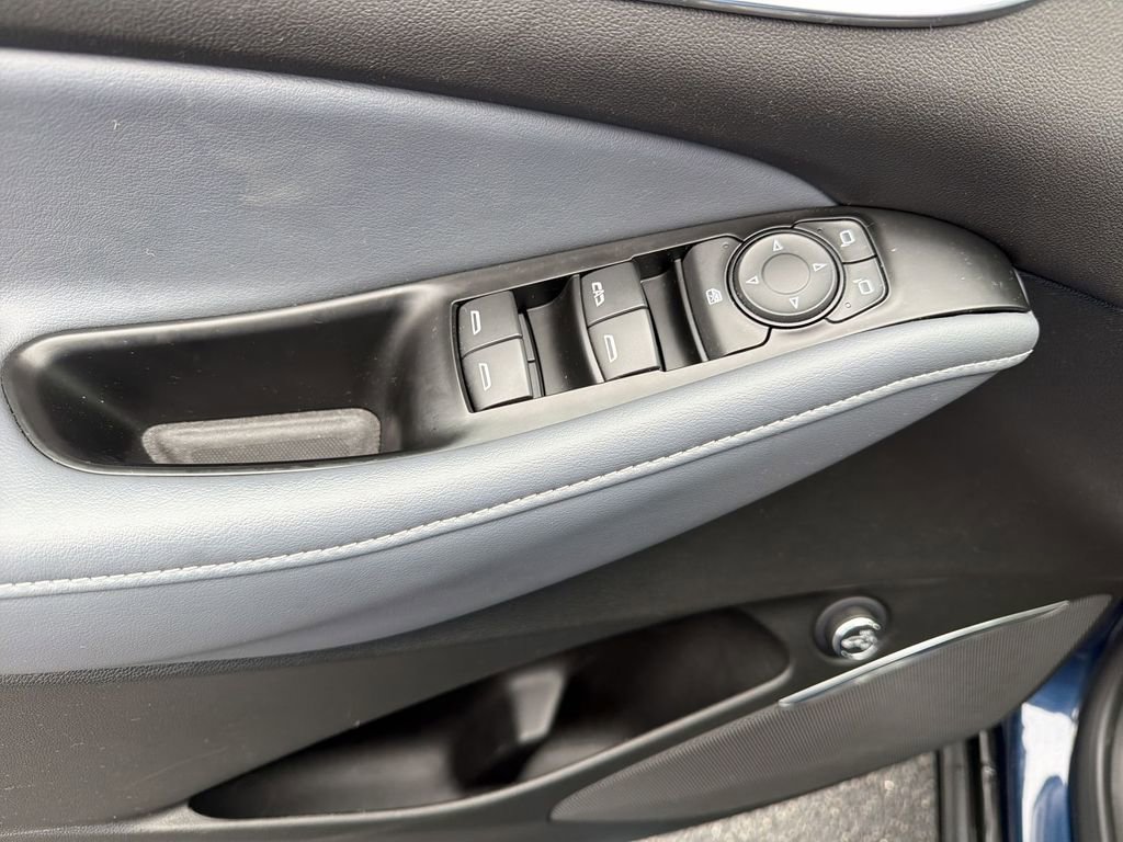 Used 2023 Buick Enclave Essence w/ LPO, Floor Liner Package image 17