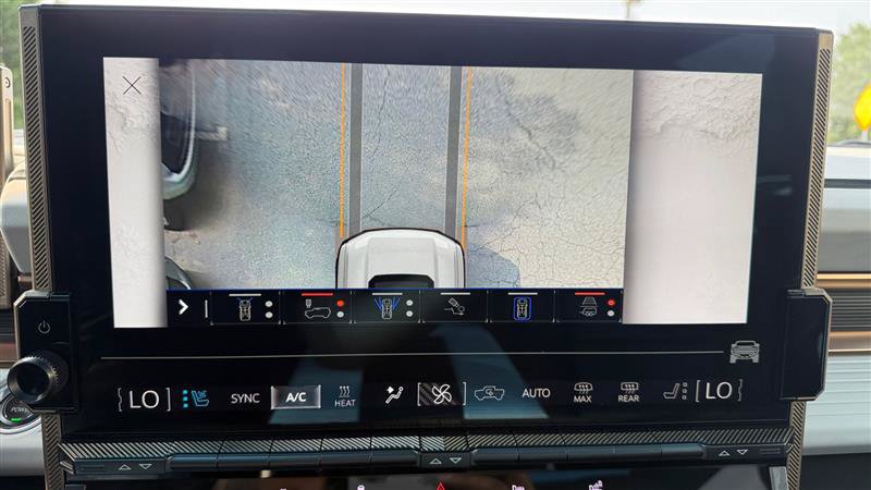 Used 2025 GMC Hummer EV 3X w/ LPO, Illumination Package AWD/4WD image 35
