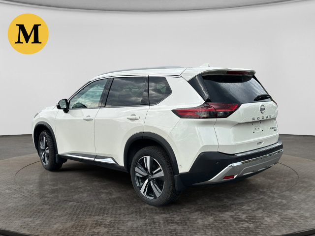 Used 2023 Nissan Rogue Platinum AWD/4WD image 3