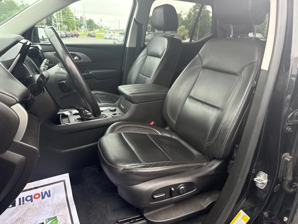 Used 2021 Chevrolet Traverse LT AWD/4WD image 20