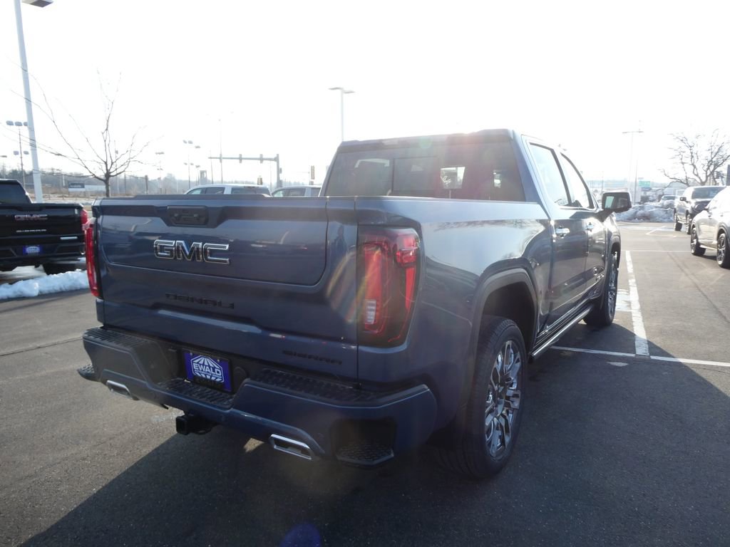 New 2026 GMC Sierra 1500 Denali Ultimate w/ LPO, Black Badging Package image 3