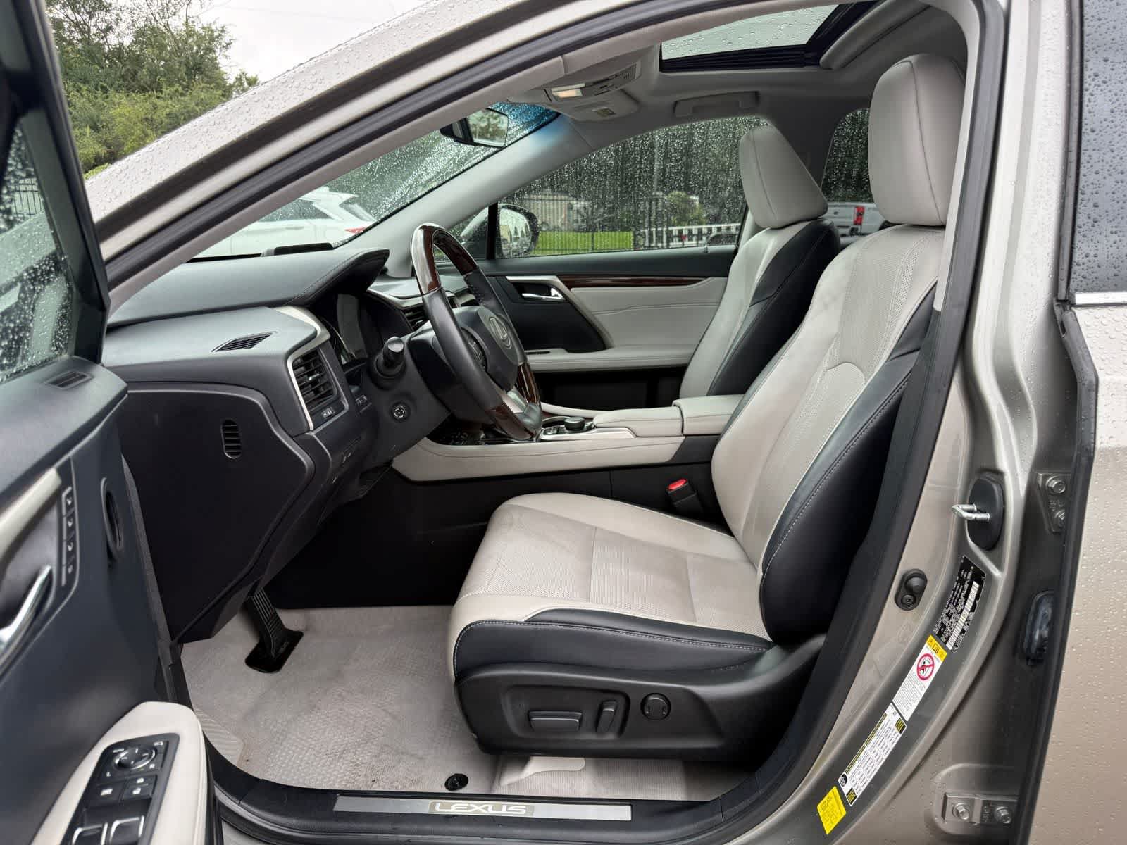 Used 2019 Lexus RX 350 FWD w/ Premium Package image 15