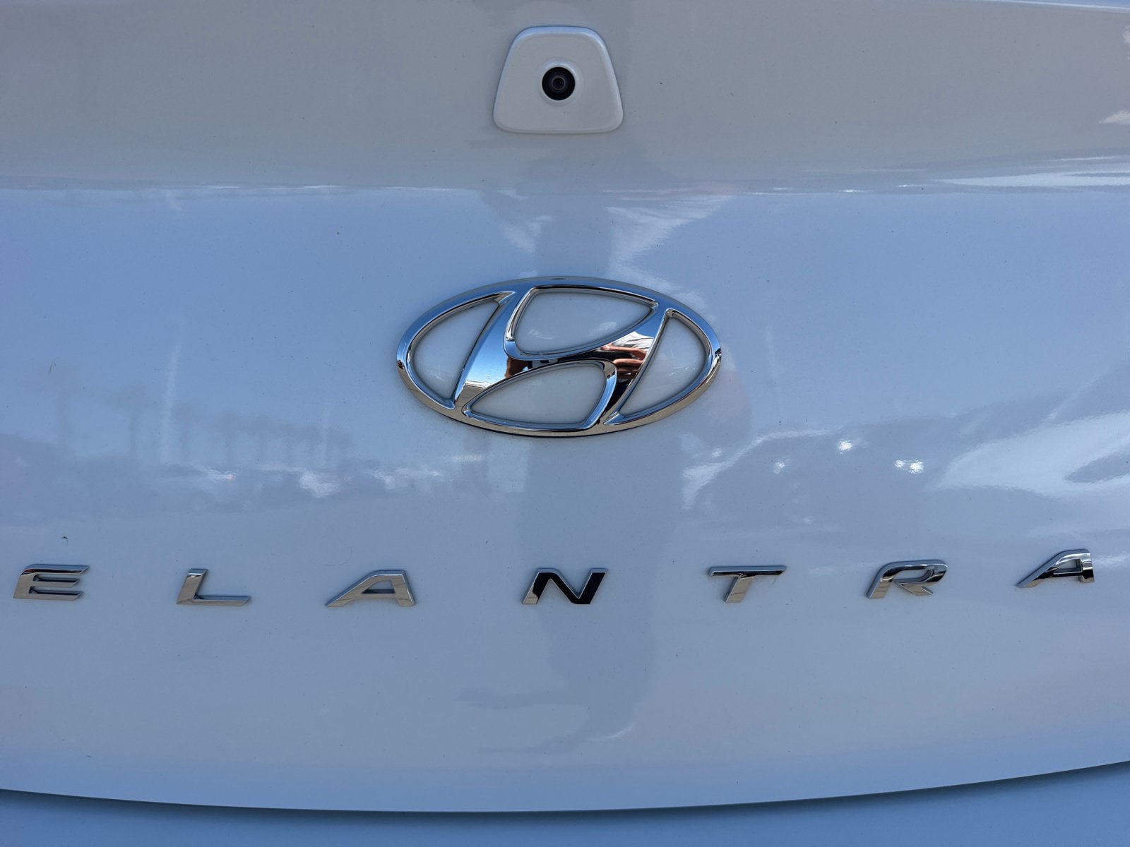 Used 2020 Hyundai Elantra Value Edition w/ Cargo Package (C1) FWD image 19