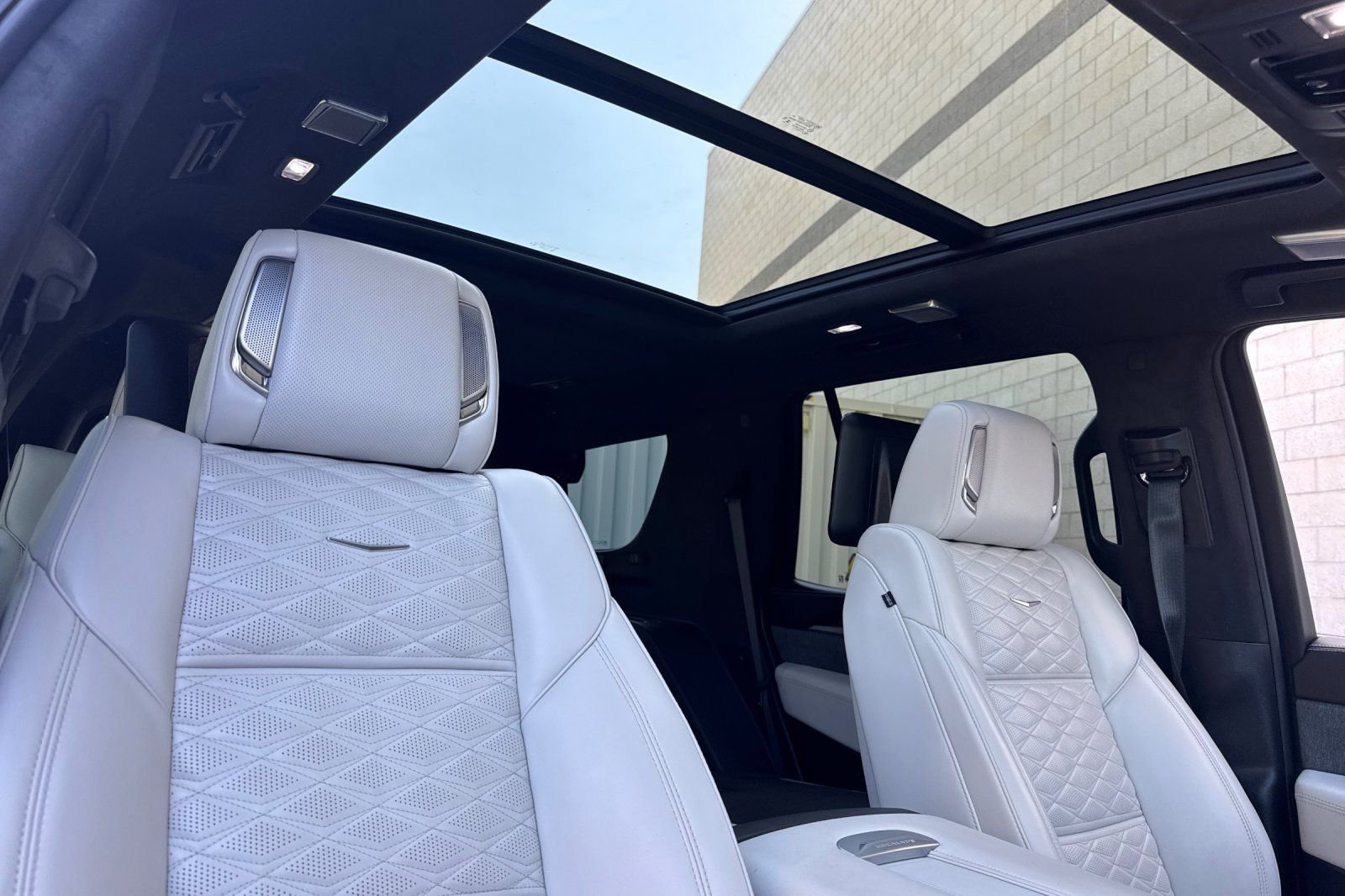 Certified 2025 Cadillac Escalade Sport Platinum AWD/4WD image 22