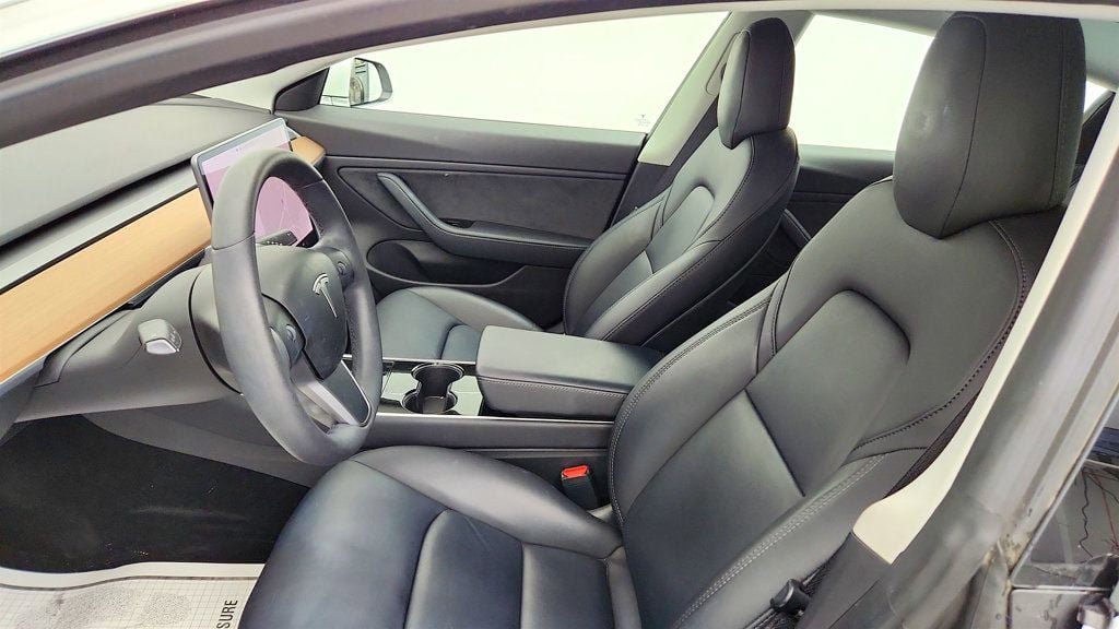 Used 2020 Tesla Model 3 Long Range AWD/4WD image 25